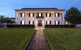 Wood Manor Guest House